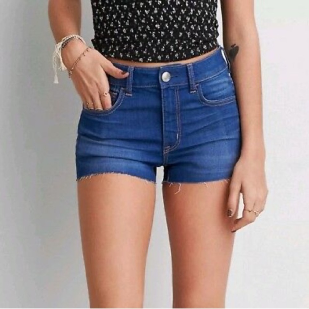 AMERICAN EAGLE Women’s Super Stretch Hi-Rise Shortie Denim Shorts Size 2